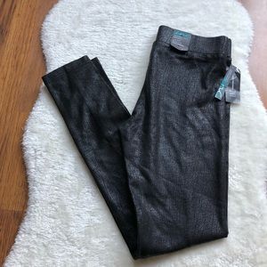 NWT INC Crackle-Coated Ponte Pull on Skinny Pants